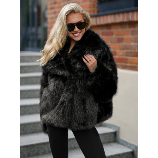 Moteriška dirbtinio kailio juoda striukė Sofin Striukės