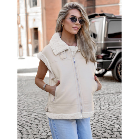 Moteriška rusva odinė liemenė Sara JS/61M8503/280 - Moterims Moteriška rusva odinė liemenė Sara Moteriškos liemenės