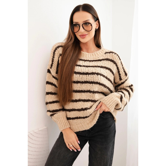 Moteriškas rusvas megztinis Soft IT104 - Moterims Moteriškas rusvas megztinis Soft Moteriški megztiniai