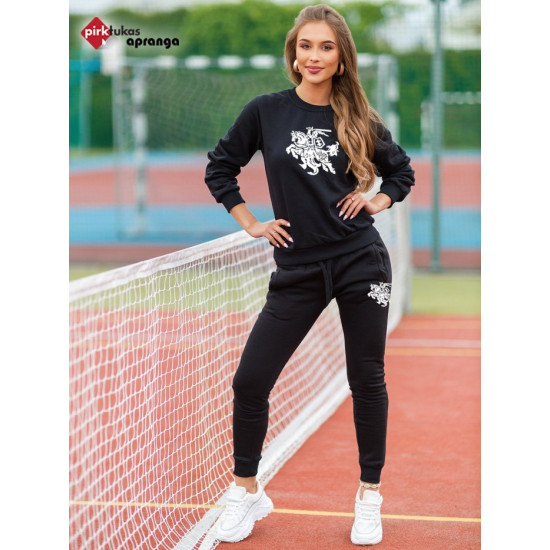 Moteriškas juodas sportinis komplektas Vytis Sportinis4 - Užrašai moterims Moteriškas juodas sportinis komplektas Vytis Sportinis4