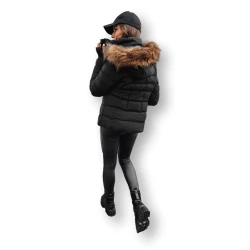 Moteriška juoda žieminė striukė Paloma