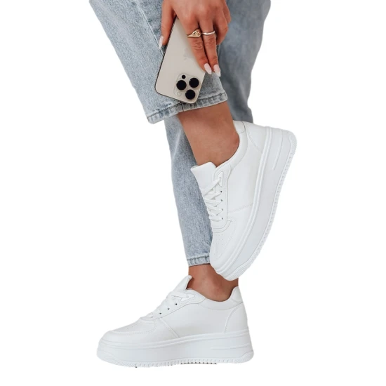 Moteriški balti sportbačiai Walk me up Avalynė