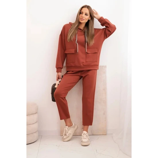 Moteriškas šviesiai rudas laisvalaikio komplektas Nela Sportiniai kostiumai