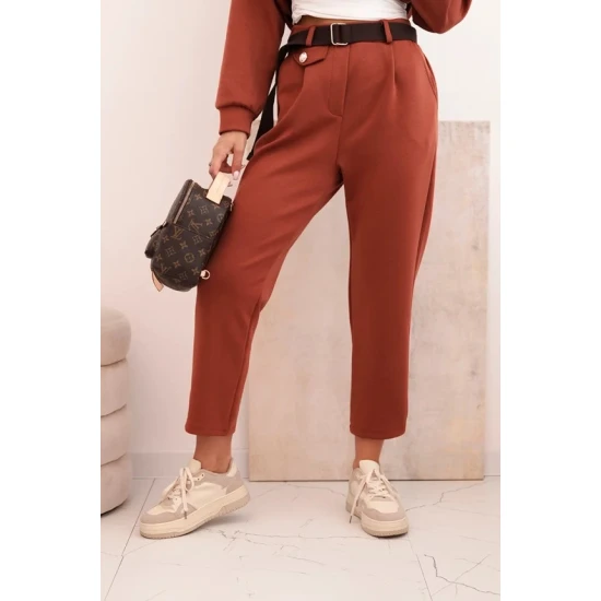 Moteriškas šviesiai rudas laisvalaikio komplektas Nela Sportiniai kostiumai