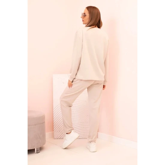 Moteriškas šviesiai rusvas komplektas Naomi Moteriški komplektai