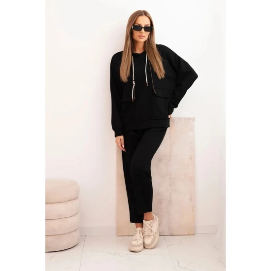 Moteriškas juodas laisvalaikio komplektas Nela Sportiniai kostiumai