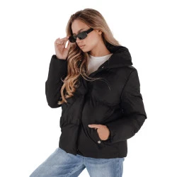 Moteriška juoda striukė Laris