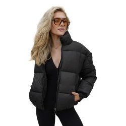 Moteriška juoda žieminė striukė Pensil