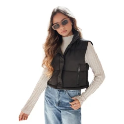 Moteriška juodos spalvos liemenė Veta