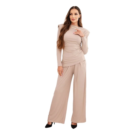 Moteriškas rusvos spalvos komplektas Emit Moteriški komplektai