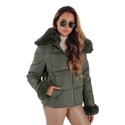 Moteriška žalia trumpa striukė su kailiu Flora