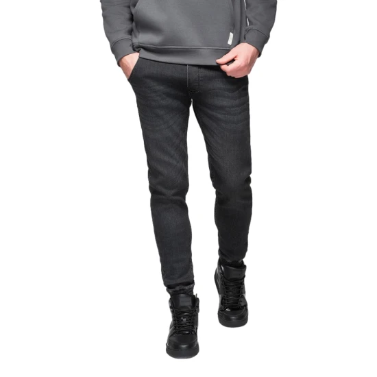 Vyriški juodi džinsai  su raišteliu juosmenyje Patrick Kelnės