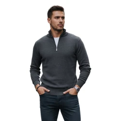 Vyriškas pilkas megztinis Monar