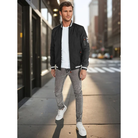 Vyriška juodos spalvos striukė Edman TX5013