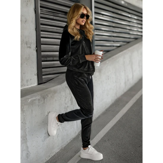 Moteriškas juodos spalvos veliūrinis kostiumas Homey Moteriški komplektai