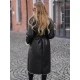 Moteriškas juodas ilgas odinis paltas su dirbtiniu kailiu Emil Striukės