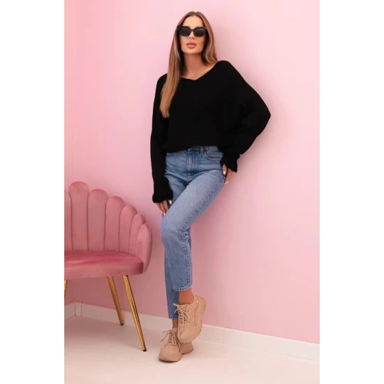 Moteriškas juodas megztinis Aidina Moteriški megztiniai