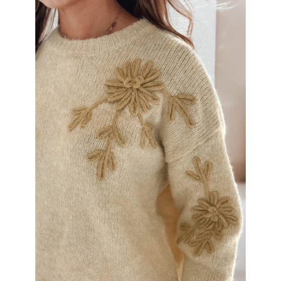 Moteriškasm rusvas megztinis Daga Džemperiai