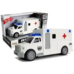 Baltas greitosios pagalbos automobilis su garso ir šviesos efektais