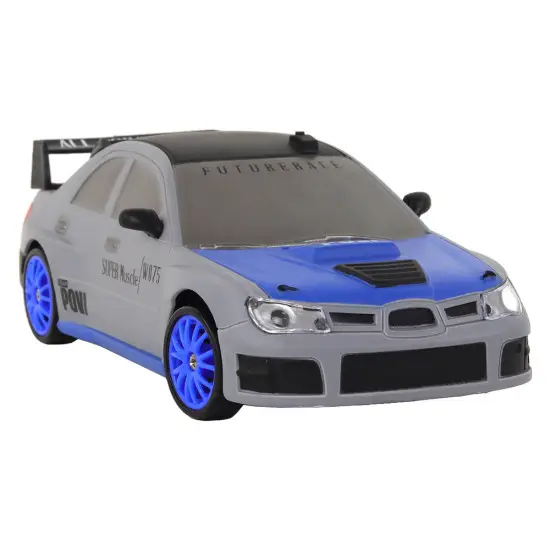 Nuotoliniu būdu valdomas sportinis automobilis R/C 1:24 pilkos spalvos keičiamais ratais Radijo bangomis valdomi žaislai