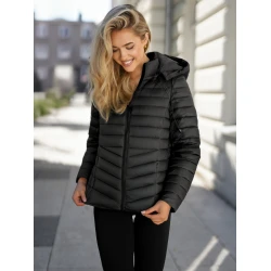 Moteriška juoda striukė Kaja