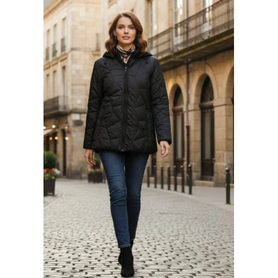 Juoda dygsniuota striukė Jen Moteriškos striukės