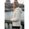 Moteriška balta striukė Kaja Moteriškos striukės