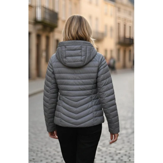 Moteriška pilka striukė Kaja Moteriškos striukės