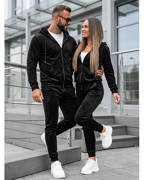 Juodų veliūrinių komplektų rinkinys Rojo
