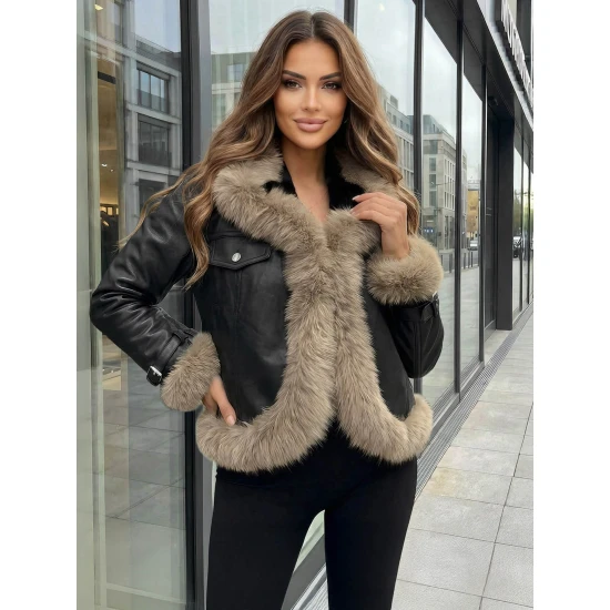 Moteriška juoda odinė striukė su kailiu Bali Moteriškos striukės