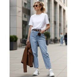 Moteriški šviesiai mėlyni džinsai Sara