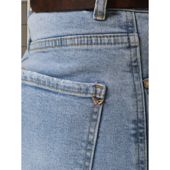 Moteriški šviesiai mėlyni džinsai Sara Džinsai ir Jogeriai