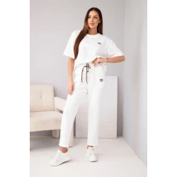 Naisten valkoinen Elite-asukokonaisuus