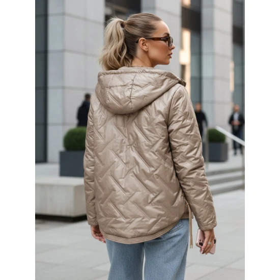 Moteriška dygsniuota rusva striukė Moli Moteriškos striukės