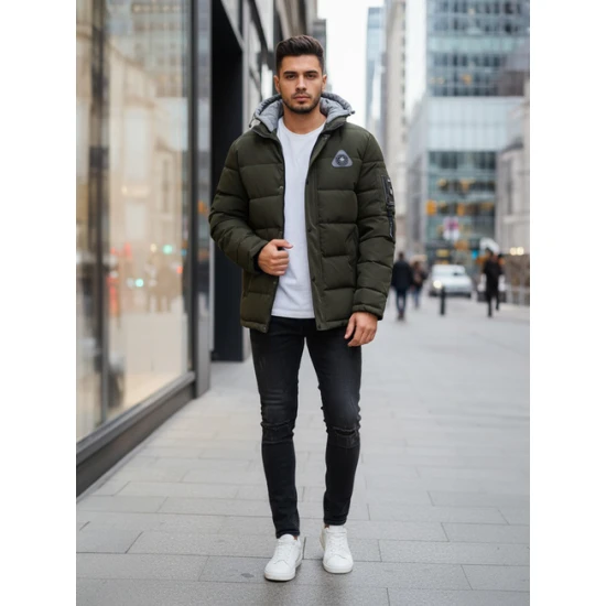 Vyriška tamsiai žalia žieminė striukė Race