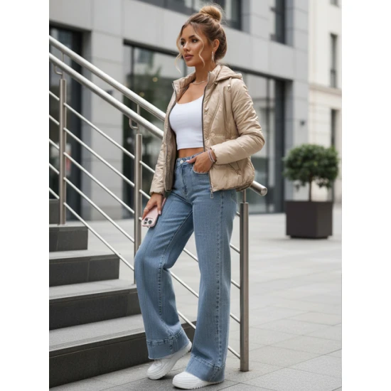 Moteriška rusva striukė Marisa Moteriškos striukės