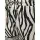 Moteriški juodi/balti šortai Zebra