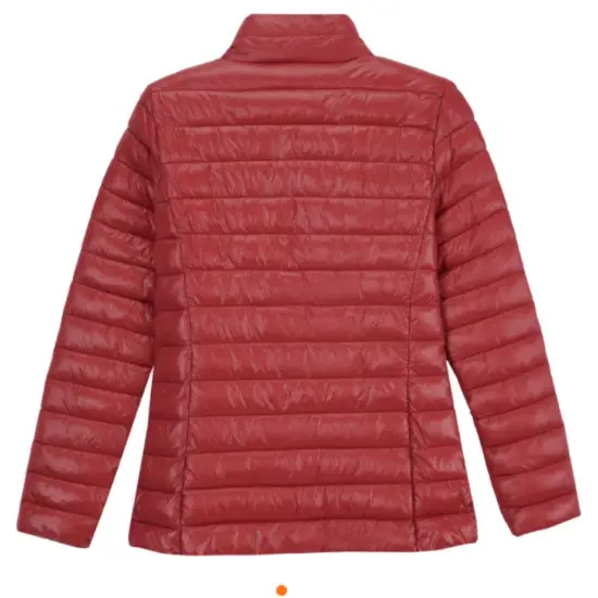 Moteriška bordo spalvos striukė Tina