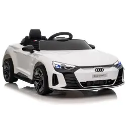 Baltas elektrinis automobilis Audi E-Tron GT QLS-6888
