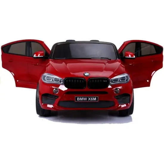 Raudonas BMW X6M akumuliatorinis automobilis Automobiliai