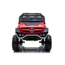 Mercedes Unimog elektrinis raudonas automobilis