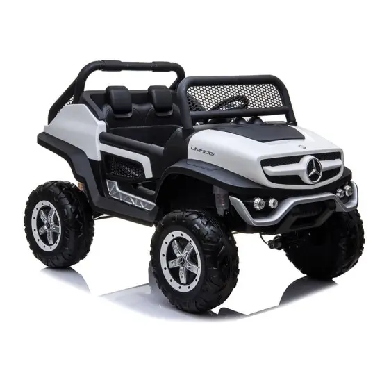 Baltas Mercedes akumuliatorinis automobilis Automobiliai