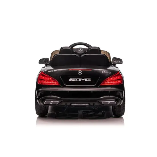 Juodas elektrinis automobilis Mercedes SL65 S