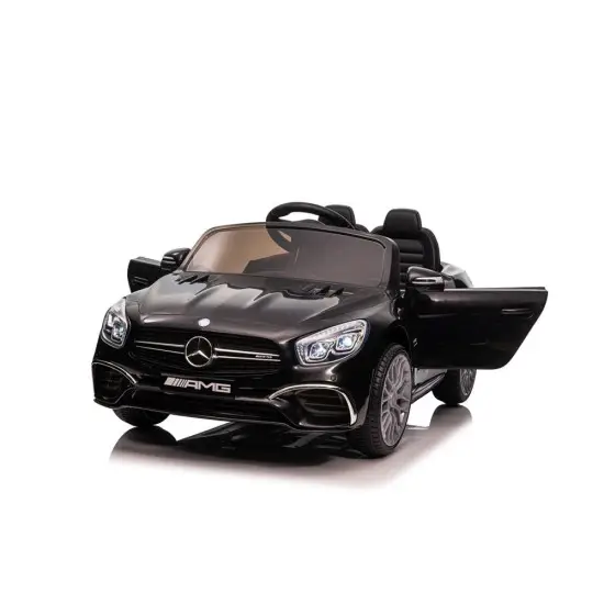 Juodas elektrinis automobilis Mercedes SL65 S