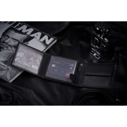 Vyriška piniginė iš natūralios odos Carbon (juoda) 