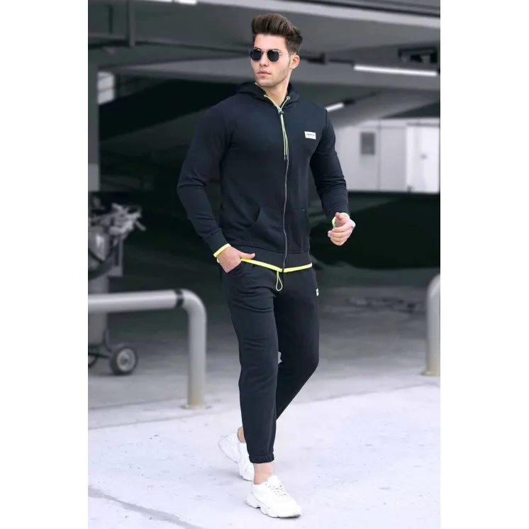 Vyriškas juodas sportinis kostiumas PK4772 Premium