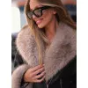Moteriška juoda striukė su rusvu kailiuku Moteriškos striukės