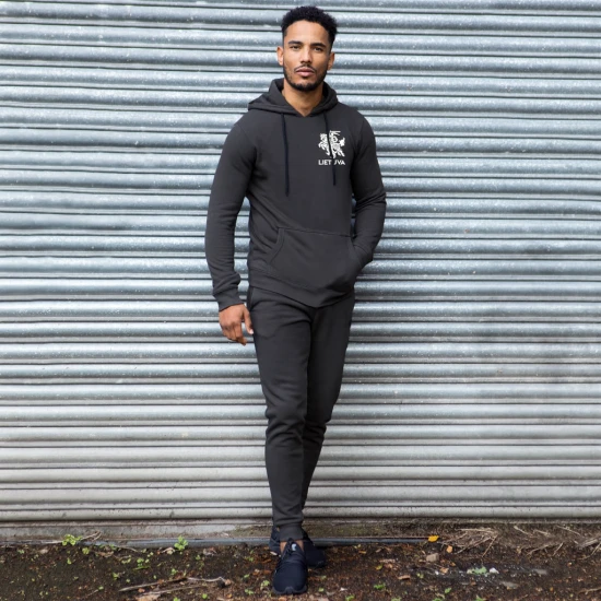 Vyriškas tamsiai pilkas komplektas su gobtuvu Lietuva